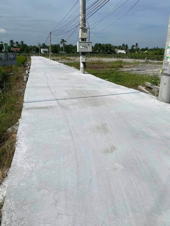 Đất nền Bến Lức Long An 125m² - Sổ đỏ chính chủ, giá chỉ 650 triệu