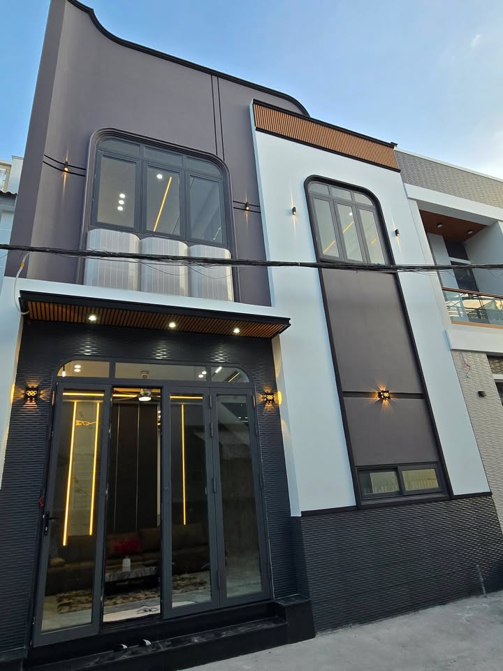 Nhà Riêng Bình Thủy 40.2m² - Full Nội Thất, Ô Tô Vào Tận Nhà!