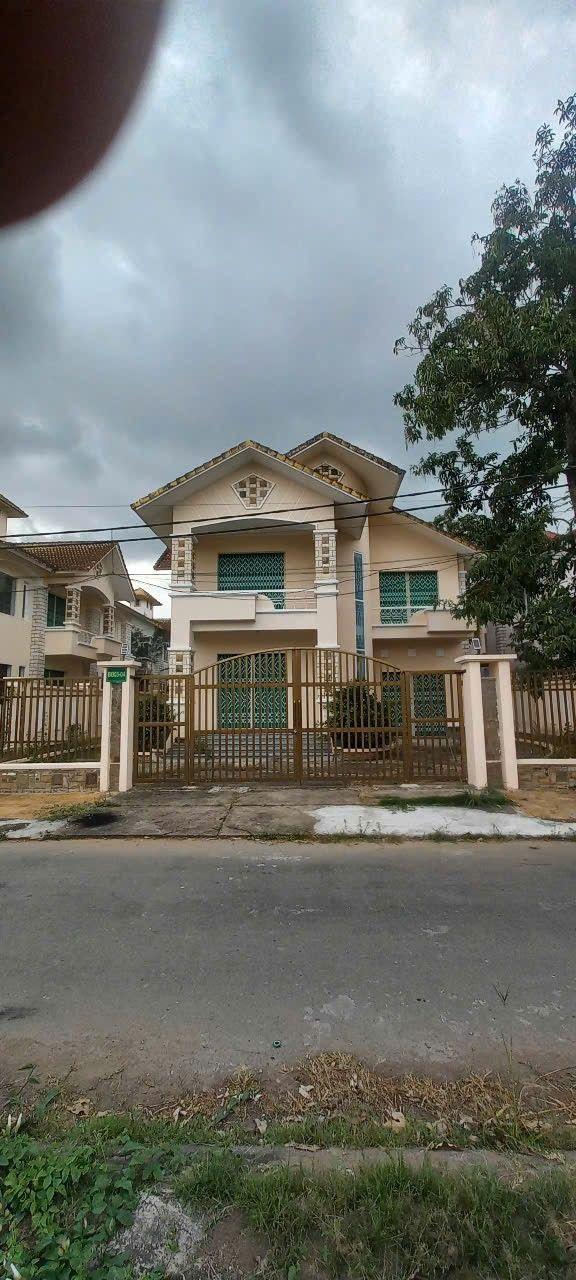 Biệt thự KDC Minh Châu, Sóc Trăng - 392m² Sổ hồng, Giá 5.19 tỷ