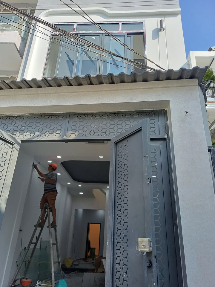 Nhà 2 Mặt Tiền P16 Gò Vấp 72m² - Gần Lotte Mart, Sổ Hồng Sẵn Sàng