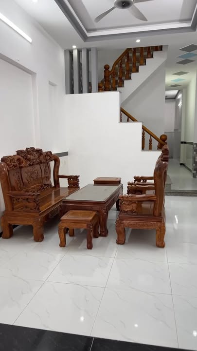 Nhà Dĩ An 90.2m² giá 4.38 tỷ - Full nội thất, ô tô vào tận nhà!