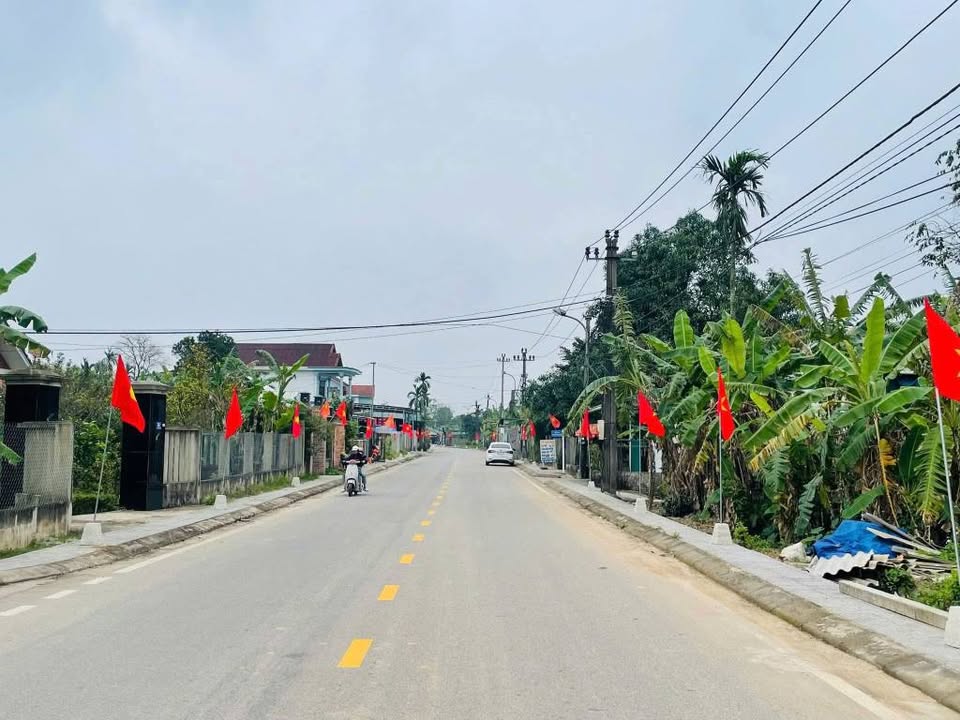 Đất nền Tôn Thất Bách Hương Trà 97m² giá 900 triệu - Sổ hồng chính chủ