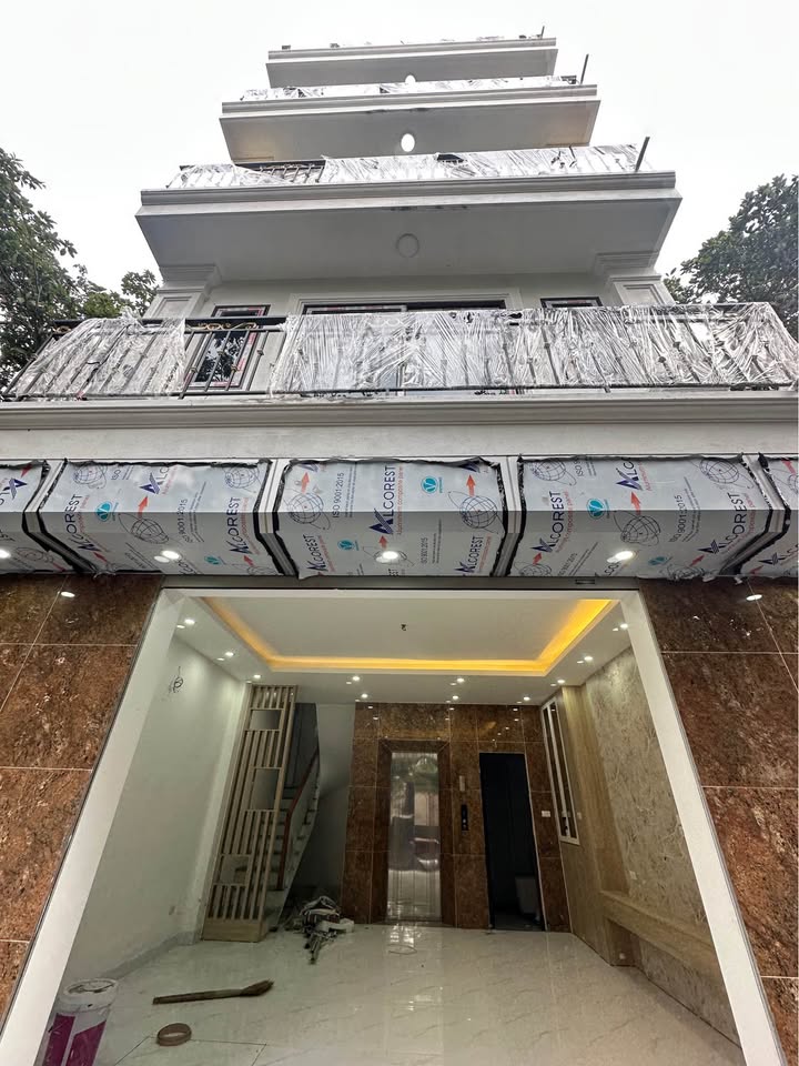 Nhà Tây Mỗ 50m² 6 tầng, 8.5 tỷ - Sổ đỏ sẵn, ngõ thông rộng!