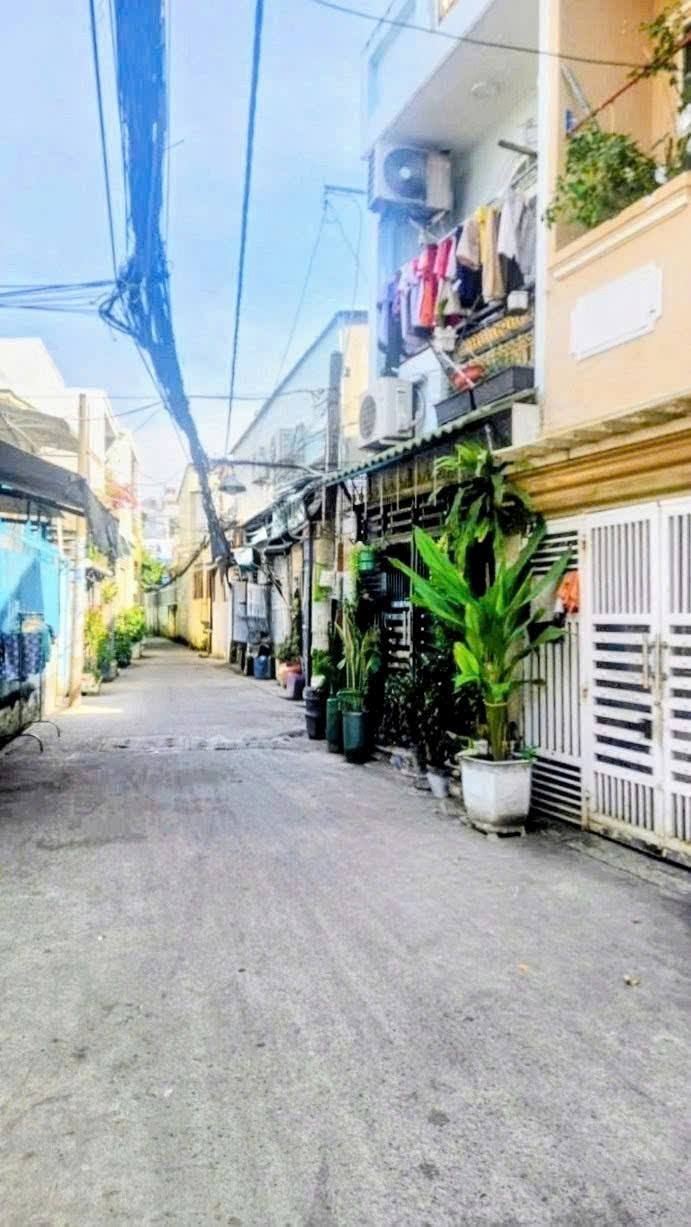 Nhà Huỳnh Tấn Phát Q7 27m² – Sẵn sàng ở ngay, sổ hồng riêng!