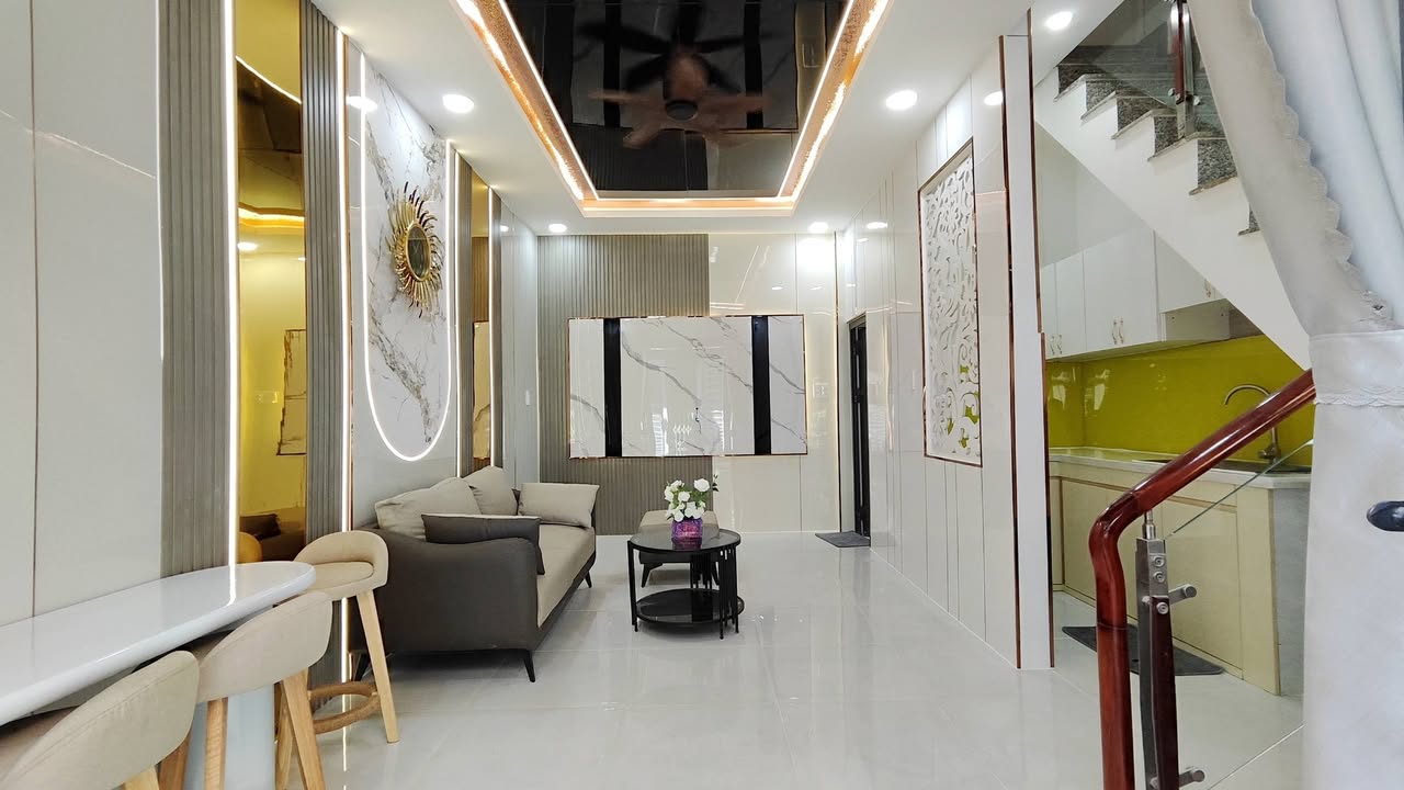 Nhà riêng Gò Vấp 27m² - Sẵn sàng ở ngay, giá 3.95 tỷ!