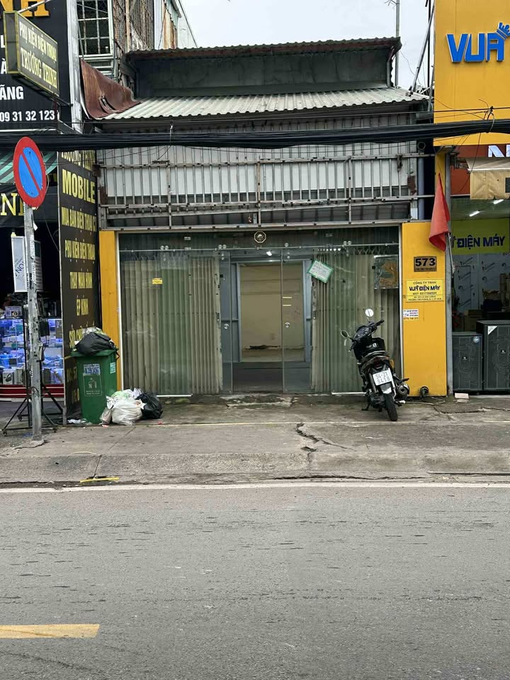 Nhà Mặt Tiền Lê Văn Lương Q7 57m² - Mặt Tiền Kinh Doanh Vô Đối!