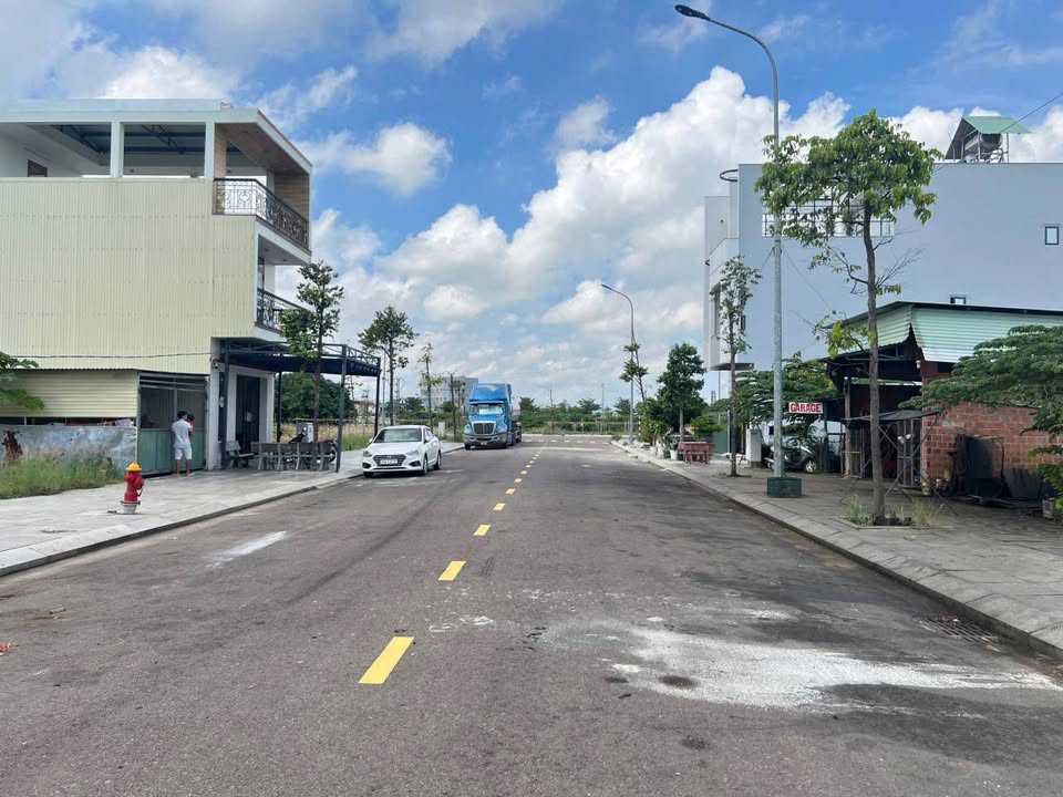 Bán Gấp Đất Nền 92m² Nguyễn Văn Linh, Pleiku - Giá 1.5 Tỷ