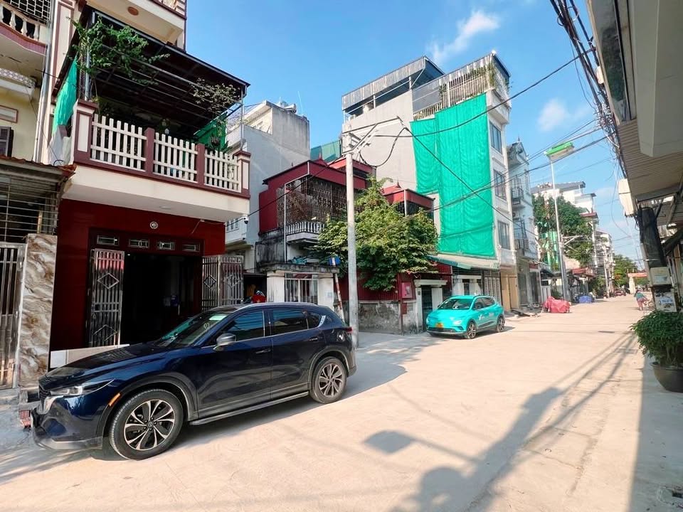 Nhà Tây Mỗ Nam Từ Liêm 65m² - Ô tô vào tận nhà, sẵn sàng ở ngay!