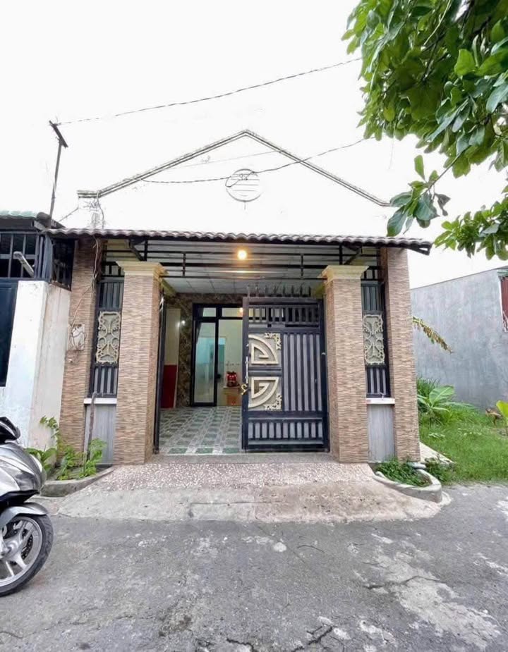 Nhà Trảng Dài Biên Hòa 100m² - Ô tô vào tận nhà, sổ hồng sẵn!