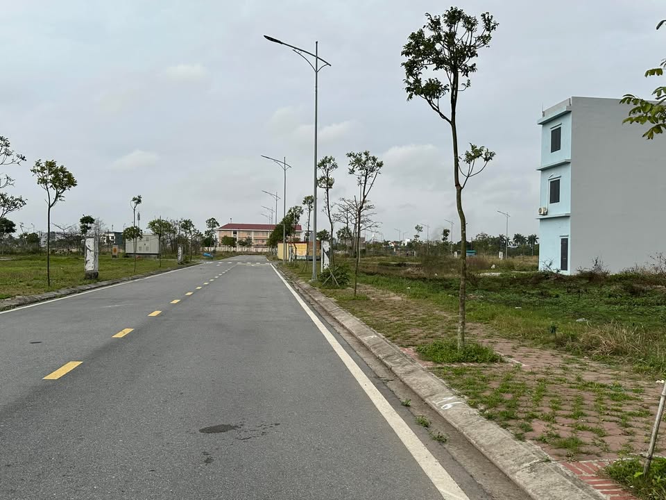 Đất nền KĐT Nam Sông Đào 63m² chỉ 1.89 tỷ - Tiềm năng tăng giá!