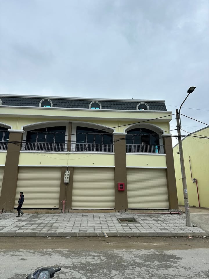 Bán Liền Kề Kinh Doanh Ngay Chợ Bát Xát, Lào Cai - 58m² Giá Tốt