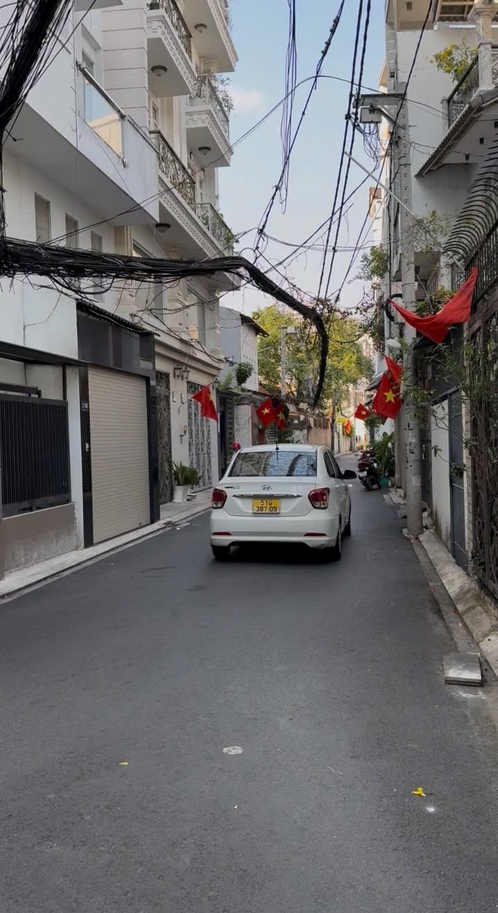 Đất nền Hoàng Hoa Thám, Phú Nhuận 36.6m² - GPXD 5 tầng sẵn sàng!