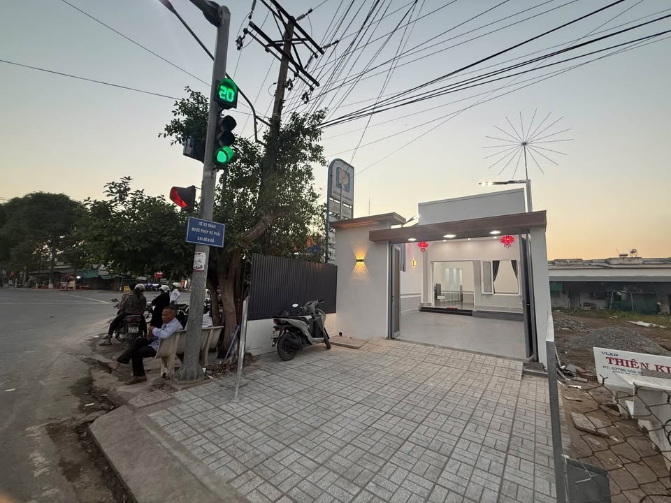 Nhà Phố Thanh Đức, Vĩnh Long 122m² - Mặt tiền kinh doanh đỉnh cao!