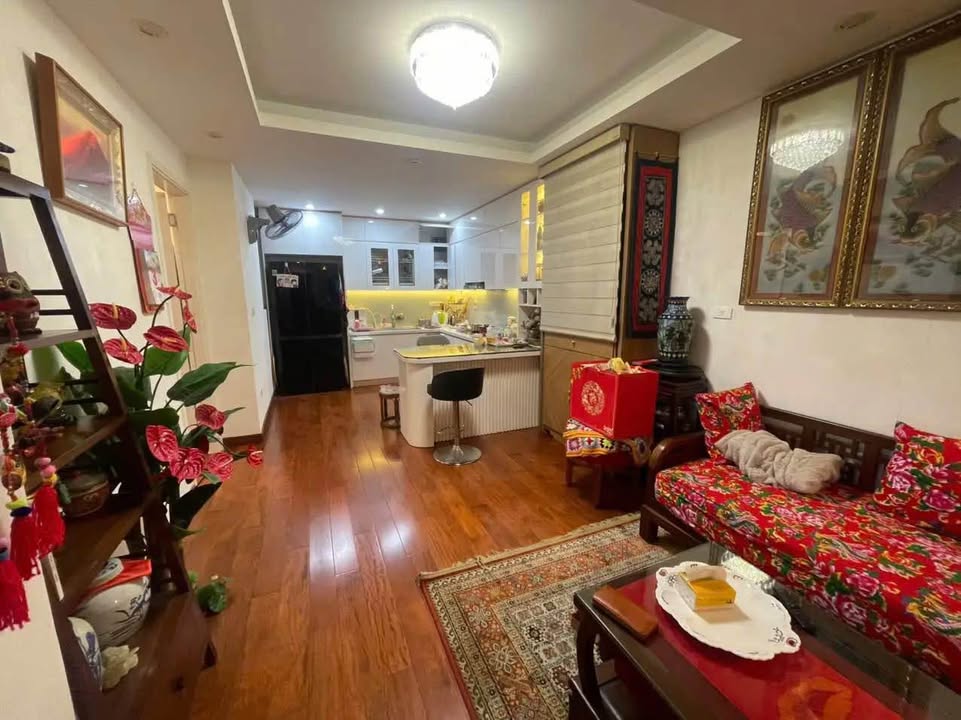 Bán Căn hộ Tập thể Phố Vọng Đức 55.5m² giá tốt - Sát Hồ Gươm