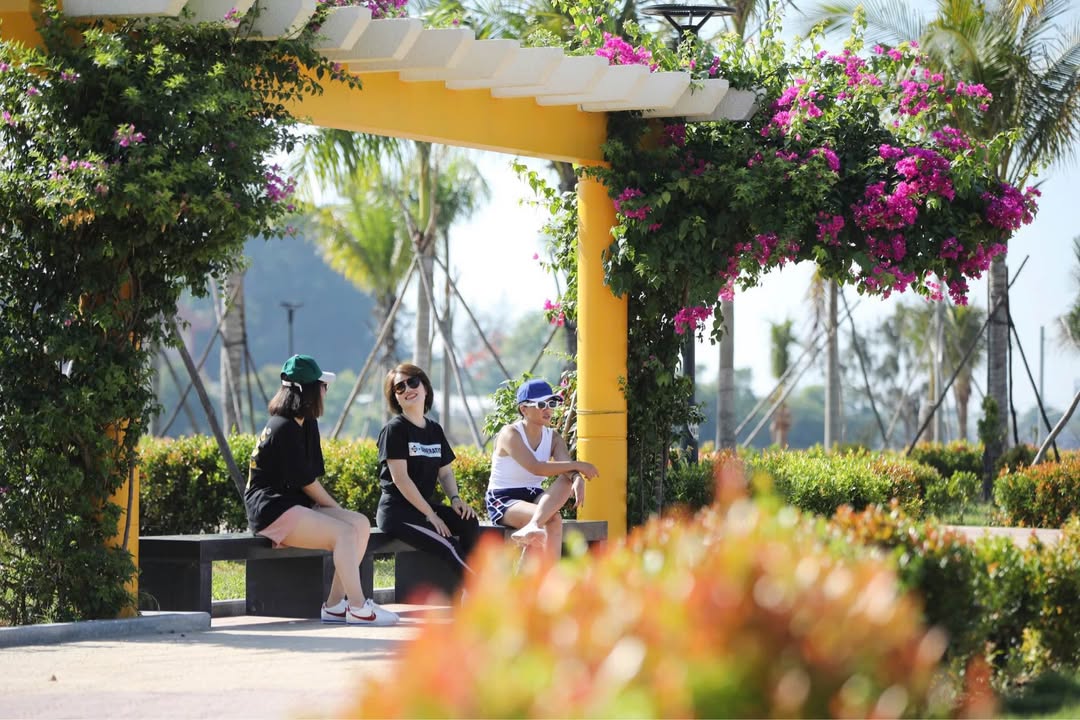 Bán Đất Vàng Quận 11 - 150m² Mặt Tiền Đầm Sen 21 - Kinh Doanh/Biệt Thự