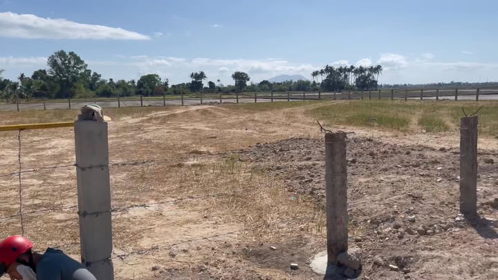 Đất Vườn Quảng Ninh 2500m² - View Sông Hiền Lương, Giá Chỉ 390 Triệu