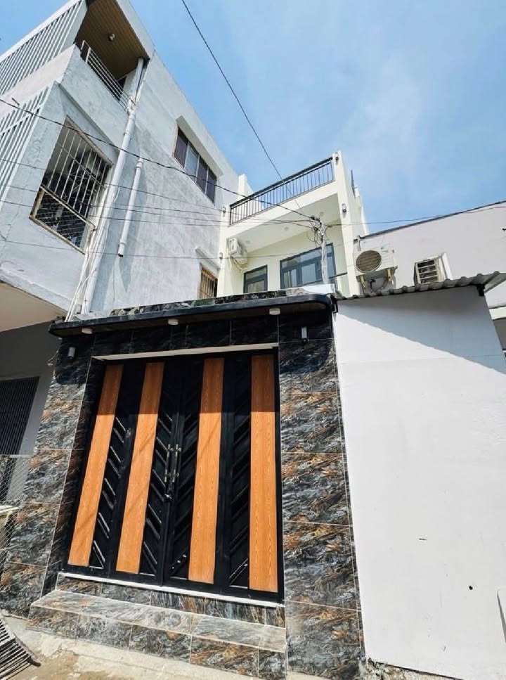 Nhà Riêng Âu Cơ, Phú Nhuận 60m² - Ô tô vào tận nhà!