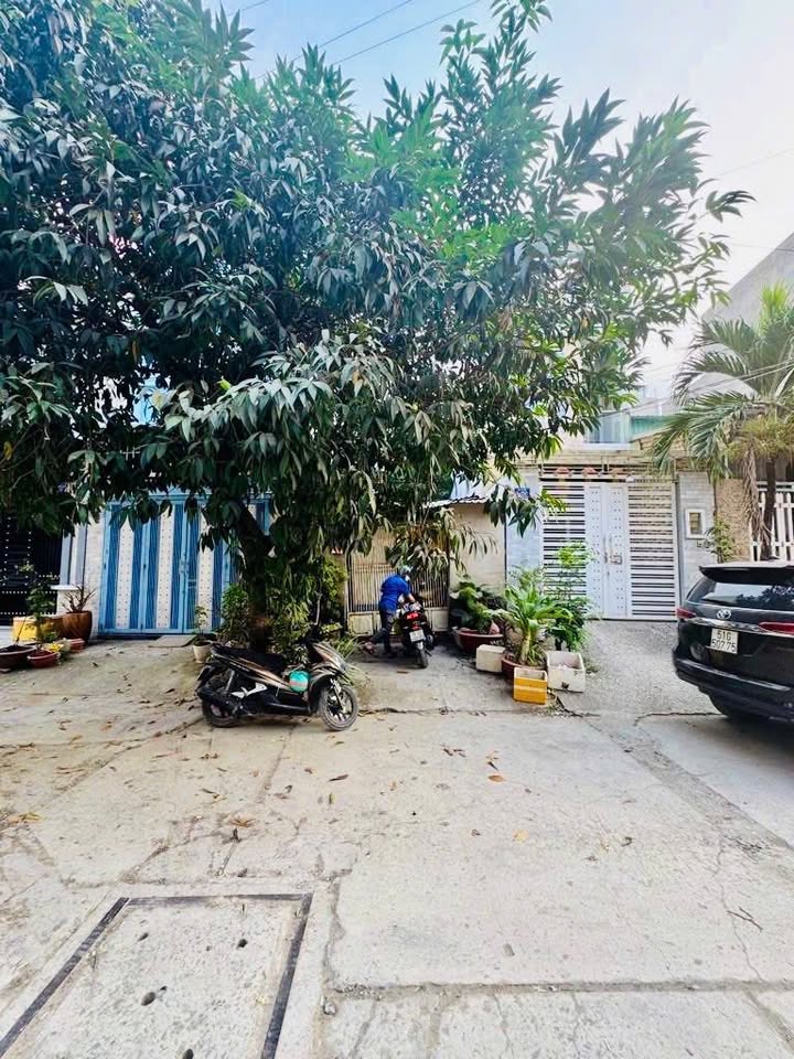 Nhà Mặt Tiền Kinh Doanh 88m² Đường 12m - Bình Tân - Giá 6 Tỷ