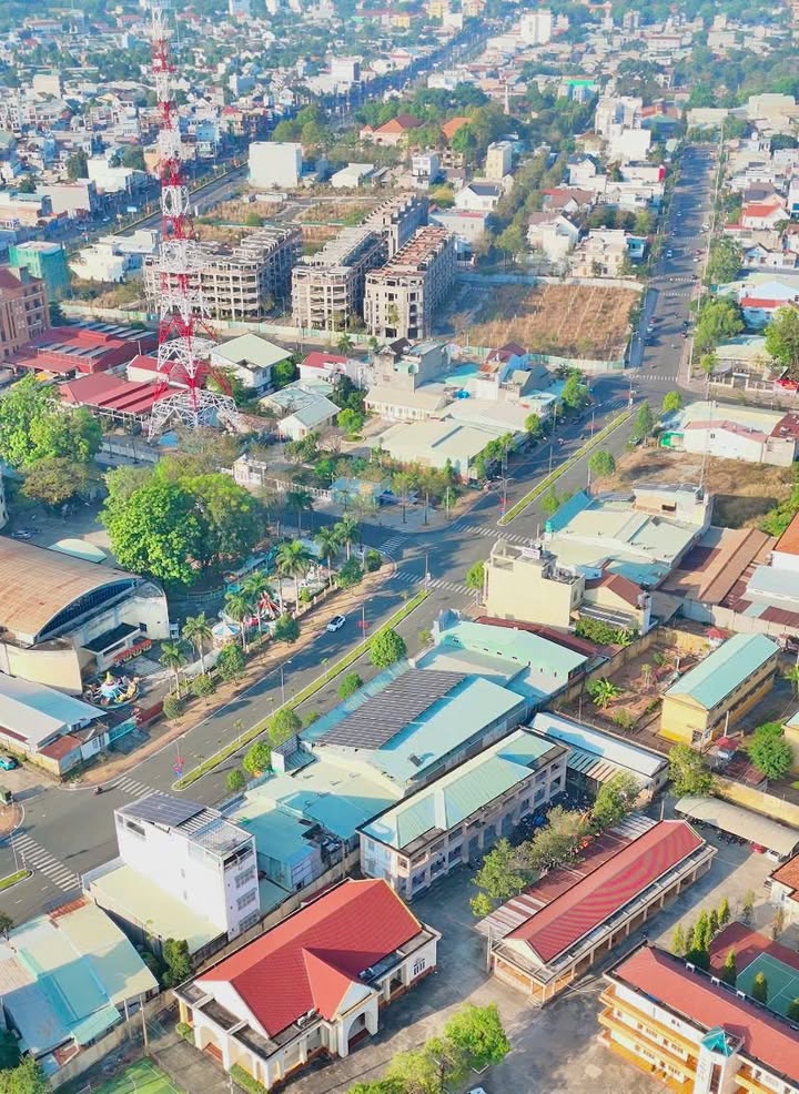 Đất Mặt Tiền Trần Hưng Đạo Đồng Xoài 162m² - Sổ Đỏ Sẵn Sàng