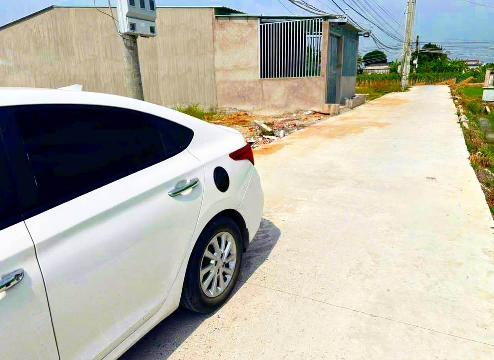 Đất nền Bến Lức 125m² giá 650 triệu - Sổ hồng chính chủ!