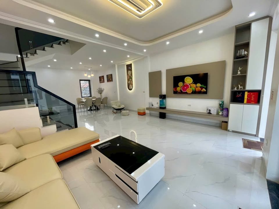 Nhà 66m² Hướng Bắc Lệch Đông Ngay Cổng Trường Mầm Non Ninh Sơn - Ở Hoặc Đầu Tư Đều Tốt