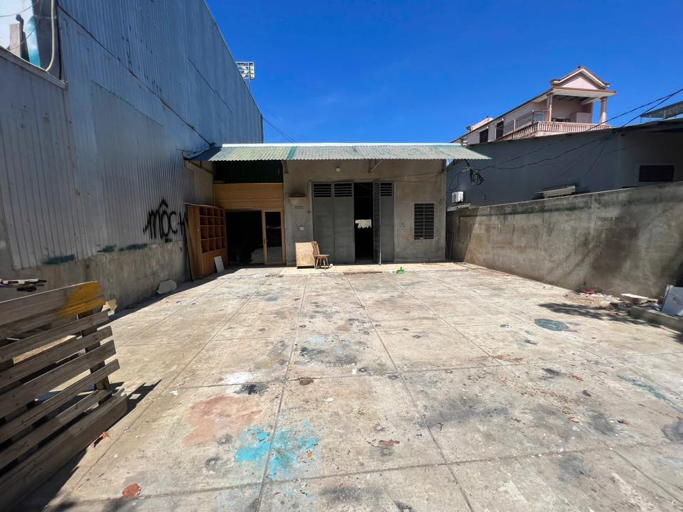 Cho Thuê Kho Xưởng 200m² Gần Phạm Văn Đồng, TT Huế - Sẵn Sàng Kinh Doanh