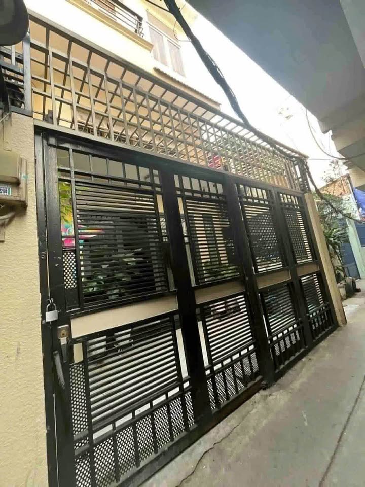 Nhà Quận 8 Phường 8 42.5m² - Sẵn sàng ở ngay, vị trí VIP!