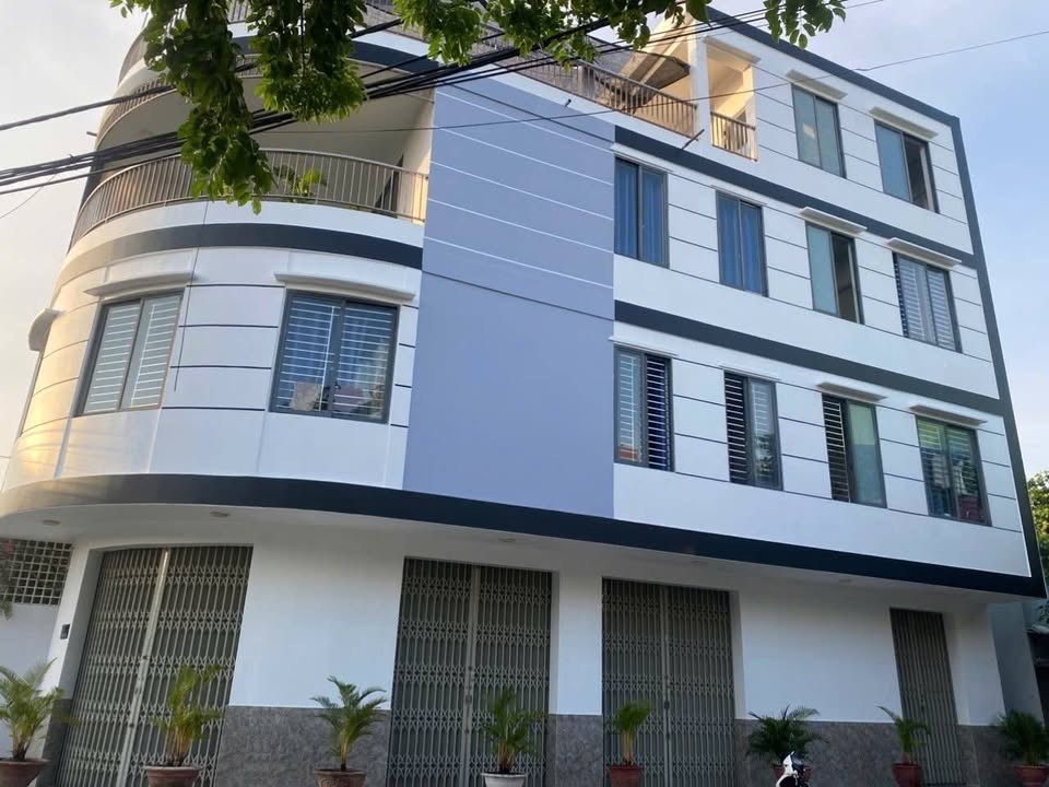 Nhà phố lô góc Thanh Nghị 100m² giá 9.2 tỷ - Vị trí đắc địa