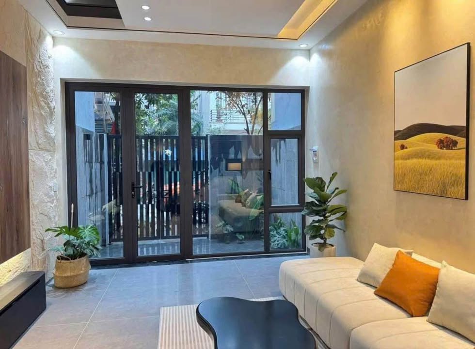 Nhà Mặt Tiền Phạm Ngũ Lão, Nam Định - 64m² Kinh Doanh Đỉnh Cao