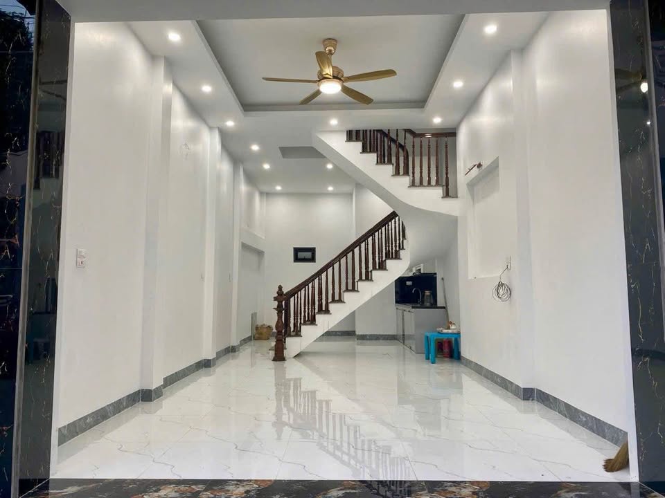 Nhà 3 Tầng P. Hạc Thành TP Thanh Hóa 40m² - Ô tô vào tận nhà!