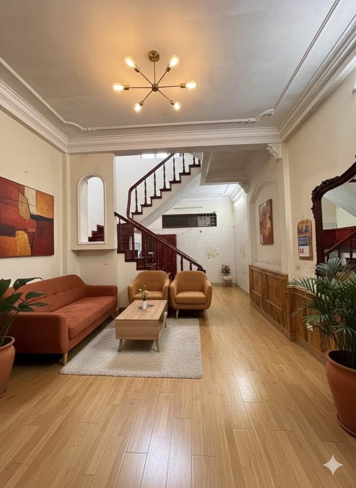 Nhà Riêng Đống Đa 51m² - Vị trí Đẹp, Lõi trung tâm