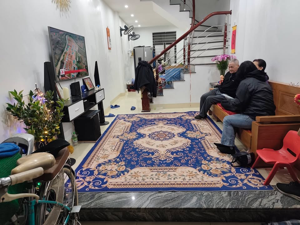 Nhà Phố Sài Đồng Long Biên 46m² - 4 Tầng Kinh Doanh, Gần Hồ, Giá 8.4 Tỷ