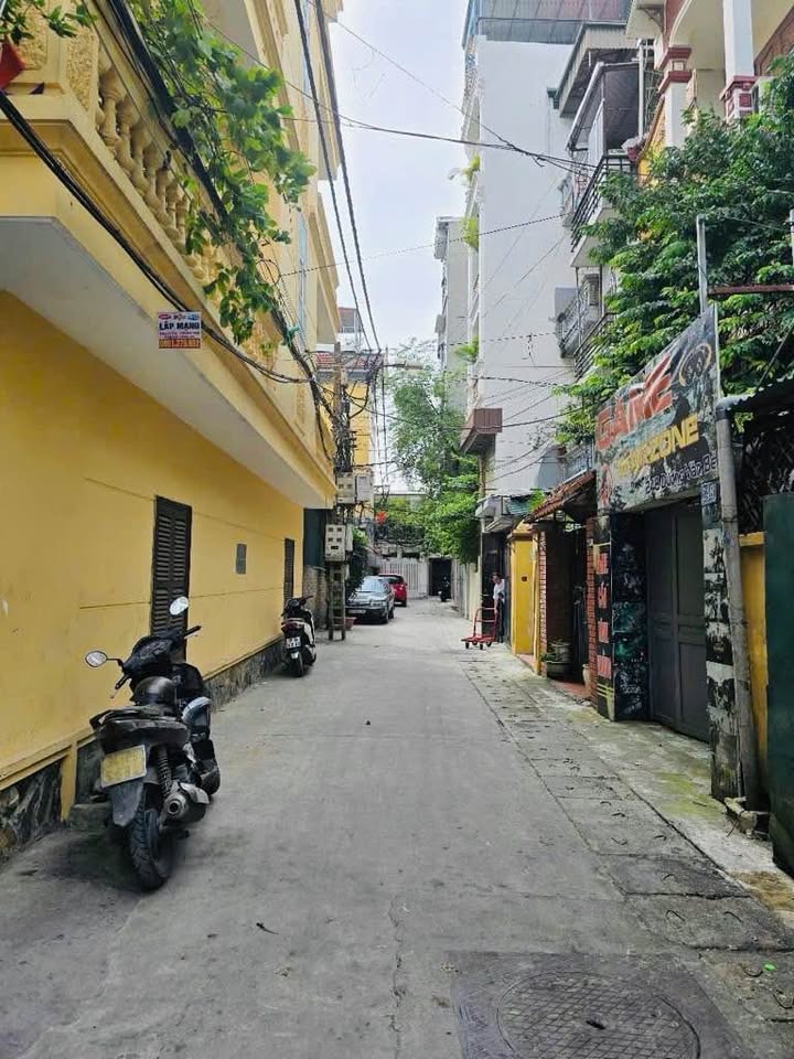 Nhà Phố VIP Yên Lạc, Hai Bà Trưng 52m² - Ô Tô Đỗ Cửa, Sổ Đỏ Chính Chủ