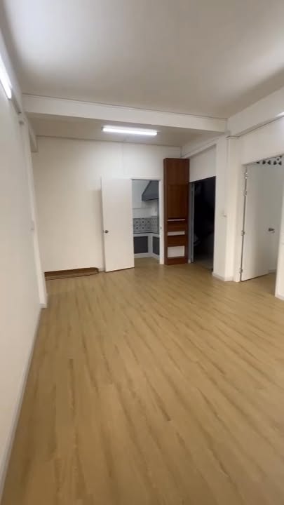 Căn hộ cư xá Bình Thới Quận 11 3PN giá 10 triệu - Sẵn sàng ở ngay!