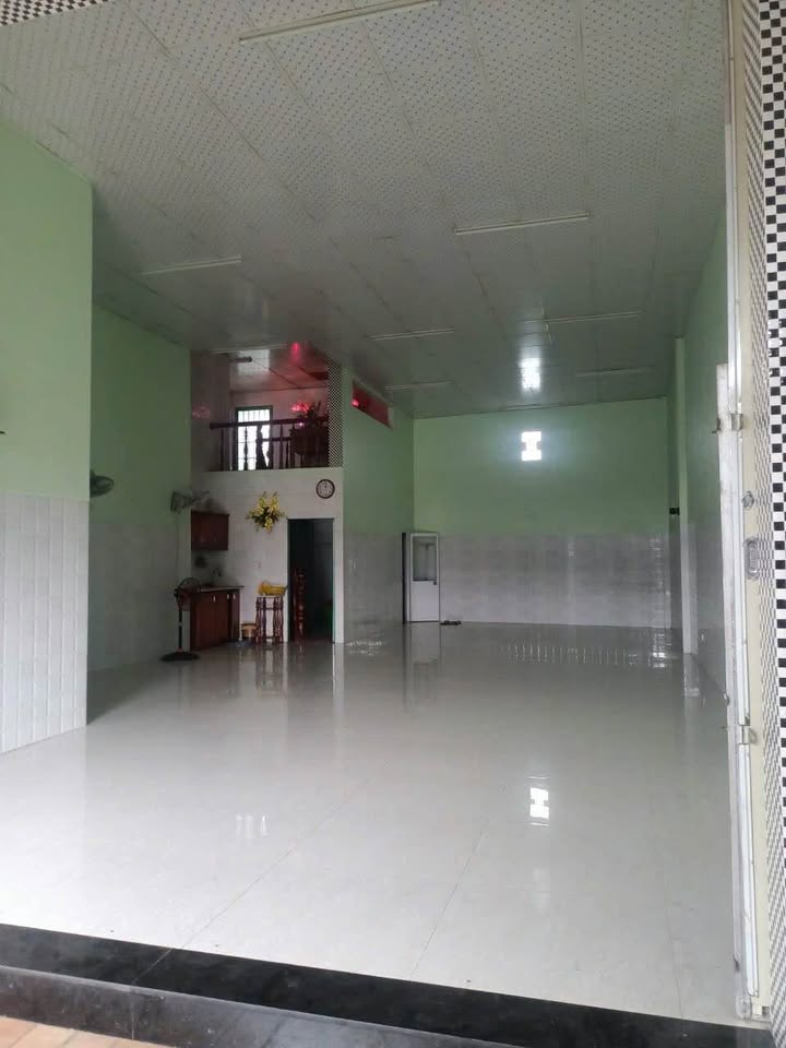 Mặt bằng kinh doanh + nhà gác lửng gần chợ Diên Thạnh cũ, Diên Khánh - 100m²