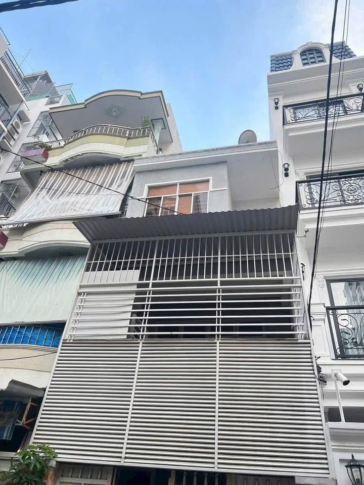 Nhà Nguyên Căn 50m² Hẻm Tây Hùng Vương, Nha Trang - Giá 10 Triệu/Tháng