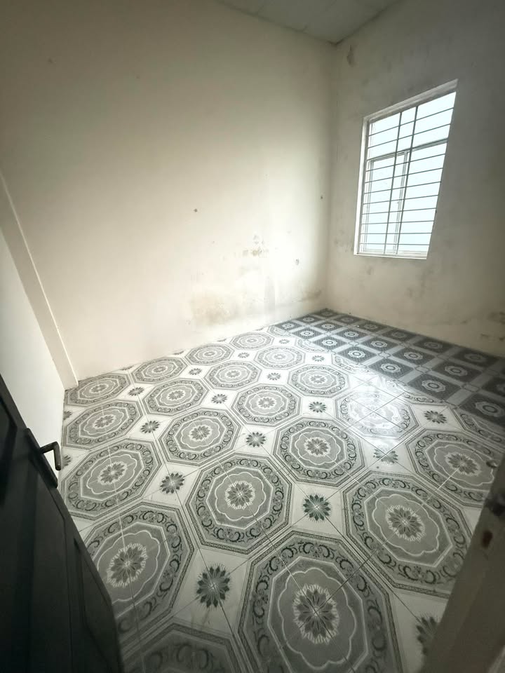 Nhà 2 Tầng Kiệt Ô Tô Trường Chinh, Đà Nẵng - 100m², 5PN, Giá 5 Tỷ TL