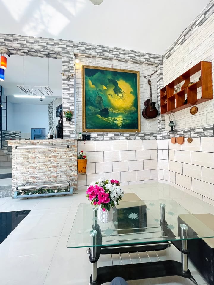 Nhà Hẻm Oto Mã Lò, Tân Phú 38m² - Giá 3.35 Tỷ, Sẵn Ở Ngay!