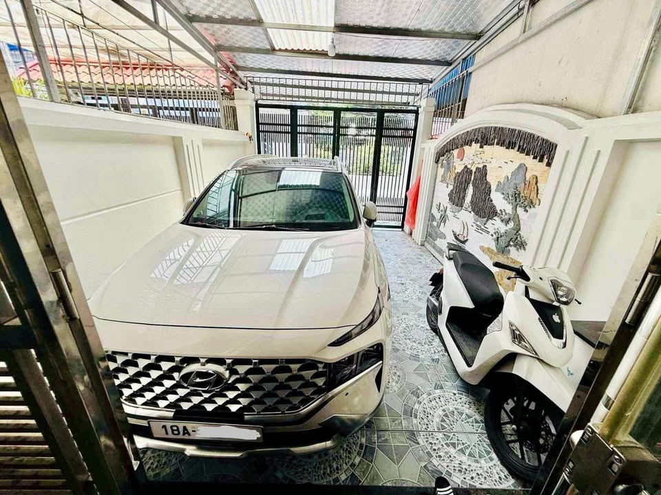 Nhà 3 tầng Lộc Vượng, Nam Định 90m² chỉ từ 3 tỷ - Ô tô vào tận nhà!