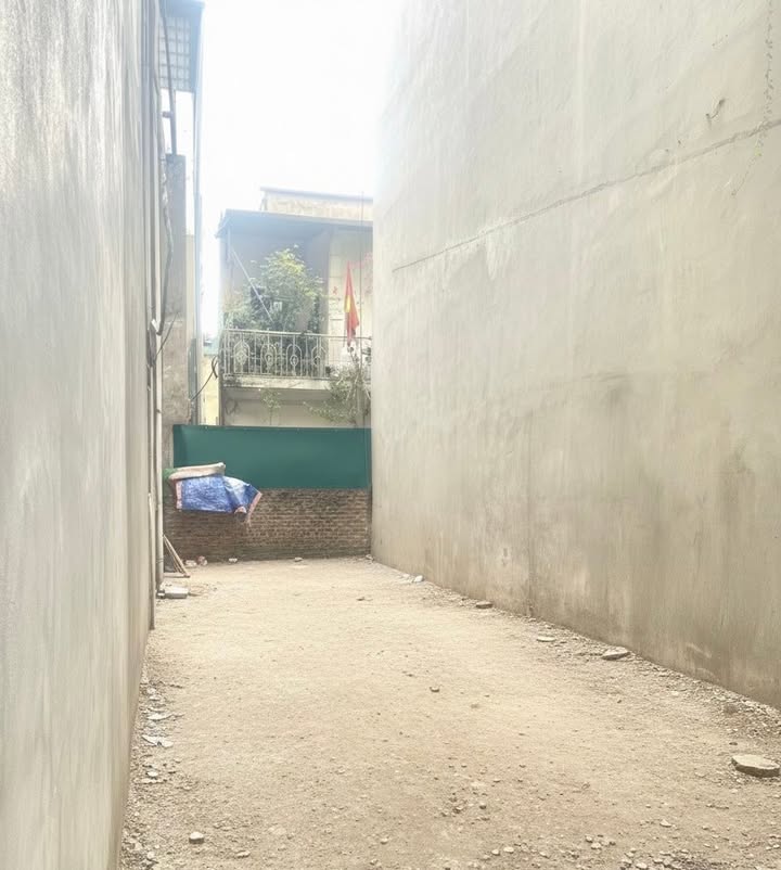 Bán Đất Ngọc Thụy Long Biên 41m² - Sổ Đỏ Sẵn Giao Dịch