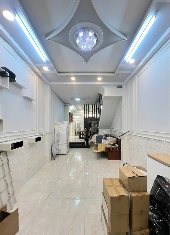 Nhà 4 Tầng Hẻm Xe Hơi Bình Phú Q6 - 5PN - Sổ Hồng - Giá 6.x Tỷ