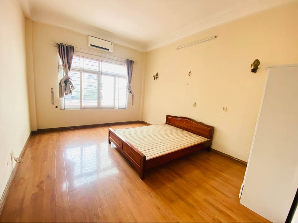 Thuê căn hộ gần Aeon Long Biên giá 2.6 triệu - Sẵn sàng ở ngay!