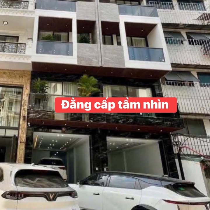 Nhà 7 tầng mặt phố Vĩnh Tuy, Long Biên 65m² - Kinh doanh đắc lợi