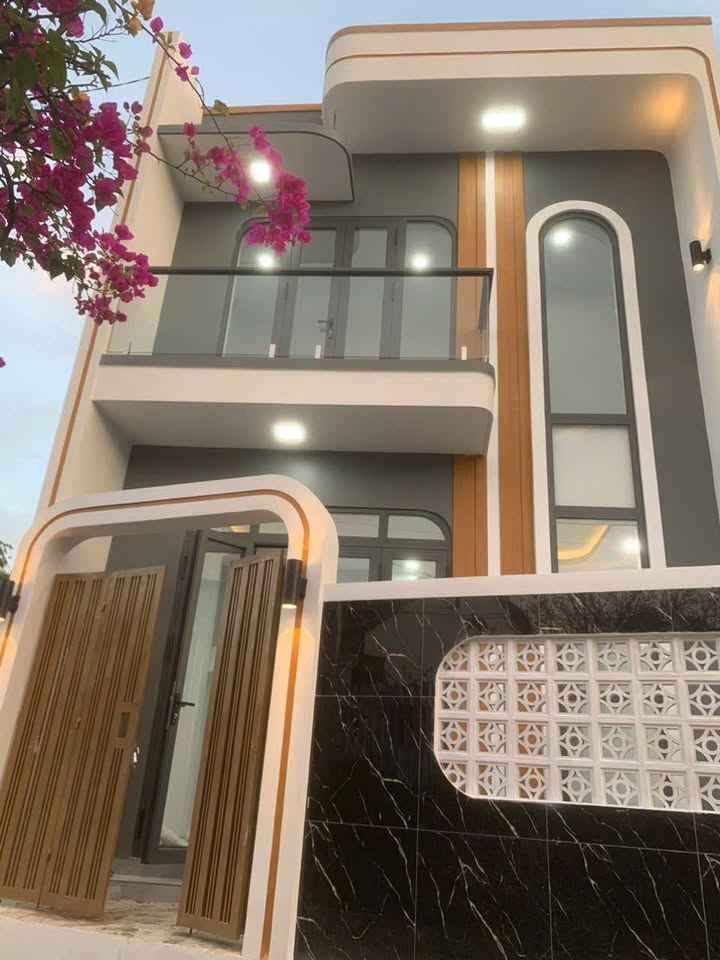 Nhà Xã Diên Lạc Diên Khánh 60m² giá 1.85 tỷ - Giá tốt hiếm có!