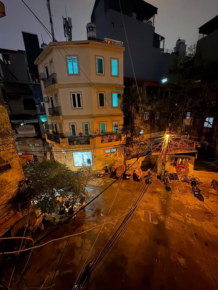 Nhà Riêng Tôn Đức Thắng Đống Đa 19m² Full Nội Thất