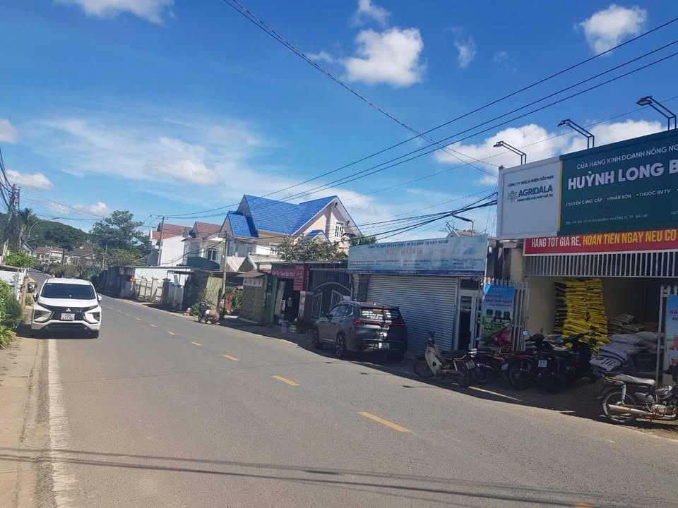 Bán Gấp Đất Tặng Nhà Mặt Tiền Hồ Xuân Hương Đà Lạt 180m² - Giá 12 Tỷ