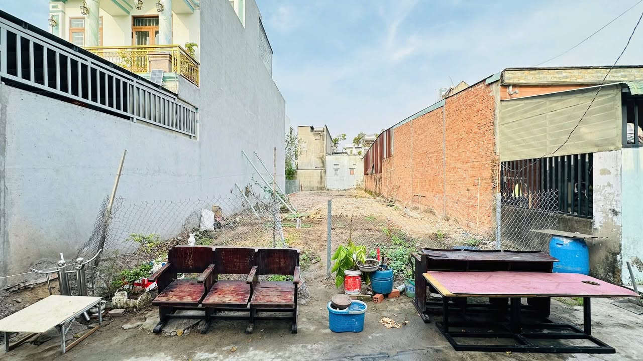 Bán Đất Phường Tân Đông Hiệp Dĩ An 281m² - Sổ Đỏ Chính Chủ Giá Tốt