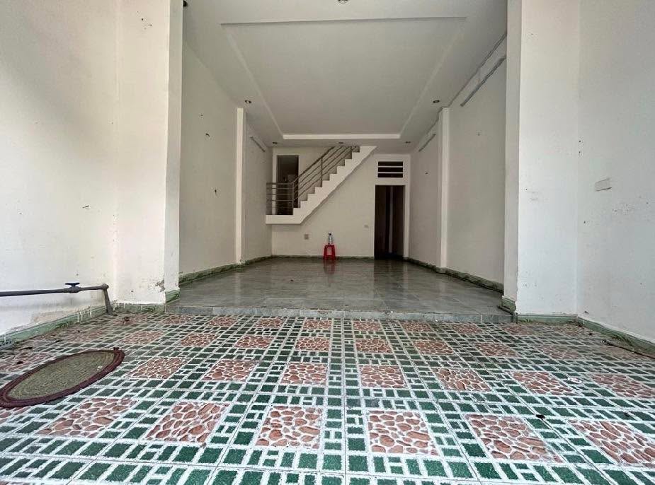 Bán nhà gần KCN Tân Bình 48m² giá 6.1 tỷ - Vị trí đẹp ở ngay!