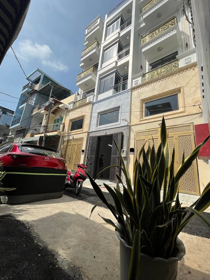 Bán nhà Lũy Bán Bích Tân Phú 330m² 8 tỷ - Ô tô vào tận nhà!