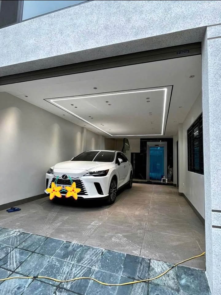 Nhà Lô Góc 6 Tầng Thang Máy, Ô Tô Vào Nhà - Tố Hữu, Hà Đông - 12 Tỷ